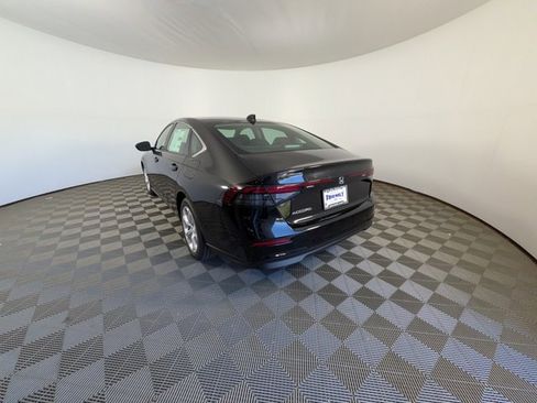 New 2025 Honda Accord LX image 9