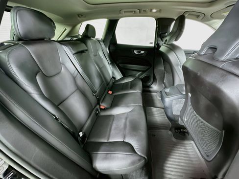 Used 2023 Volvo XC60 B5 Plus w/ Protection Package Premier image 27