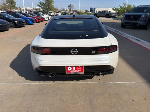 New 2026 Nissan Z Sport w/ Floor Mat Package RWD image 4