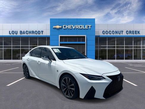 Used 2022 Lexus IS 350 F Sport RWD image 2