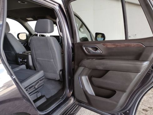 Used 2023 Chevrolet Tahoe LS w/ Driver Alert Package RWD image 15