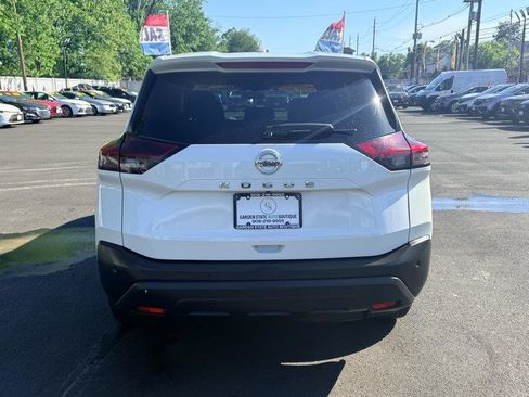 Used 2021 Nissan Rogue S FWD image 7