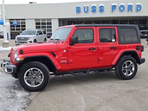 Used 2019 Jeep Wrangler Unlimited Sahara image 1