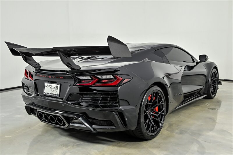 Used 2026 Chevrolet Corvette ZR1X AWD/4WD image 14
