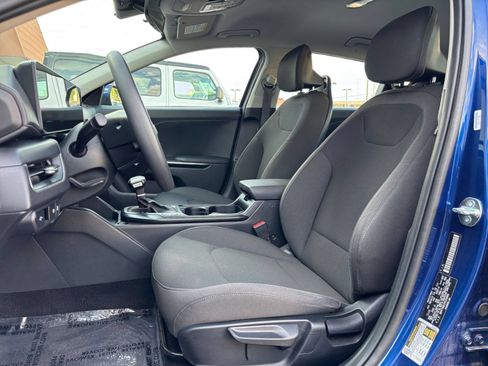 Used 2026 Kia K4 FWD image 25