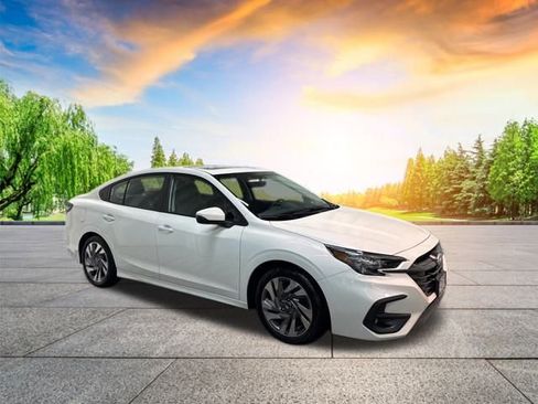 Certified 2025 Subaru Legacy Limited image 2