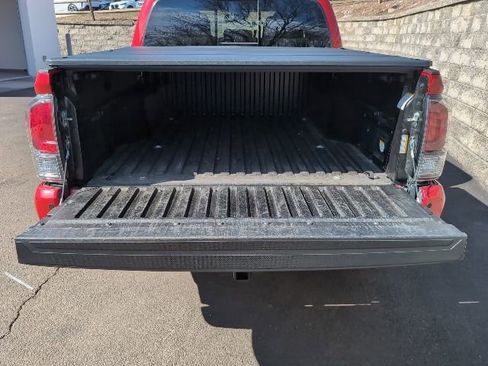 Used 2021 Toyota Tacoma TRD Off-Road w/ Technology Package image 29