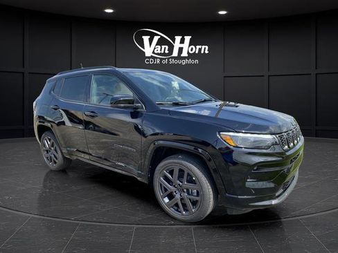 New 2025 Jeep Compass Limited w/ High Altitude Package image 1