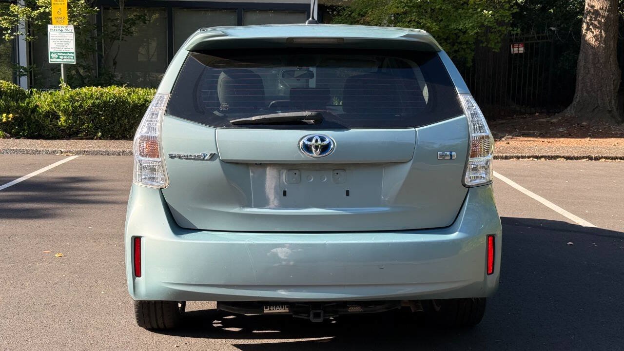 Used 2014 Toyota Prius V Three FWD image 9