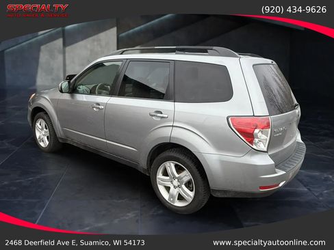 Used 2010 Subaru Forester 2.5X Limited AWD/4WD image 4