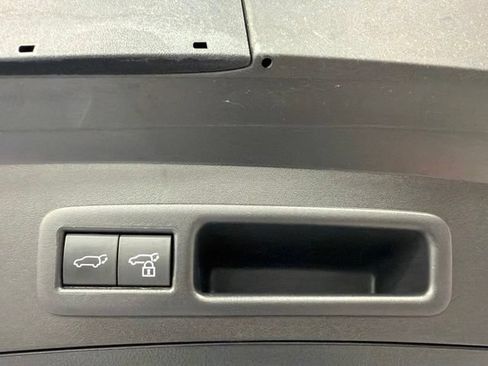 Used 2024 Lexus UX 250h FWD w/ Premium Package image 32