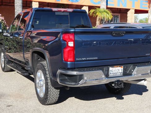 Used 2020 Chevrolet Silverado 3500 LTZ w/ LTZ Plus Package image 6