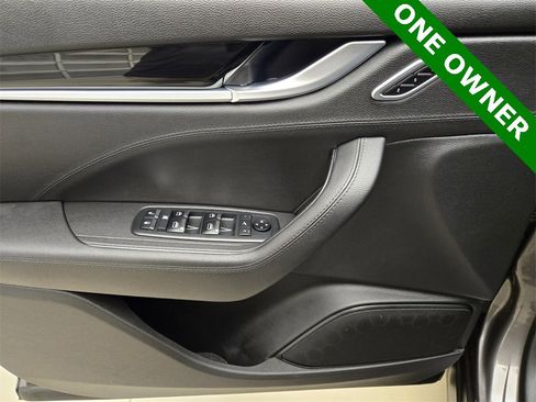 Used 2021 Maserati Levante S image 32