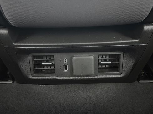Used 2026 Chevrolet Silverado 1500 LT AWD/4WD image 25
