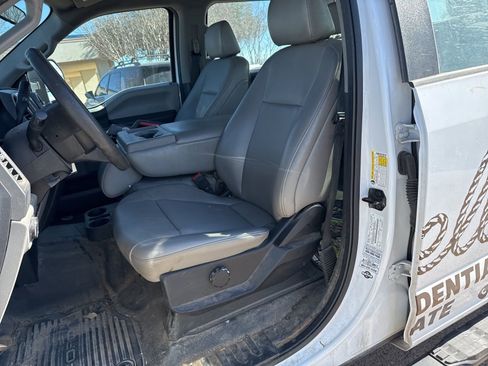 Used 2021 Ford F250 XL w/ Power Equipment Group image 9