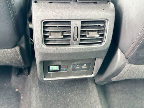 Used 2021 Nissan Rogue SL FWD image 20