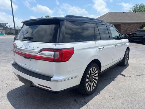 Used 2019 Lincoln Navigator Reserve AWD/4WD image 7