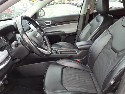 Certified 2022 Jeep Compass Latitude w/ Convenience Group image 9