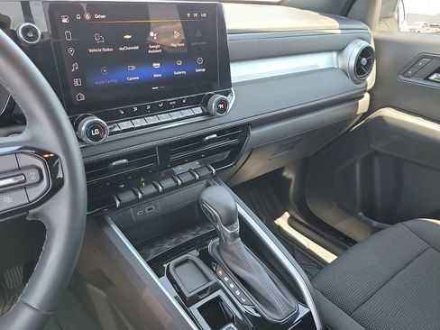 Used 2025 Chevrolet Colorado LT w/ Advanced Trailering Package RWD image 20