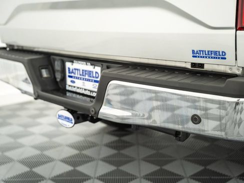 Used 2015 Ford F150 Lariat w/ Equipment Group 501A Mid AWD/4WD image 9