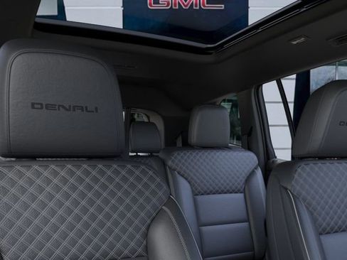 New 2026 GMC Acadia Denali w/ Super Cruise Package AWD/4WD image 24