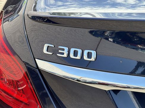 Used 2020 Mercedes-Benz C 300 Sedan image 31