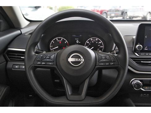 New 2025 Nissan Altima 2.5 S image 12