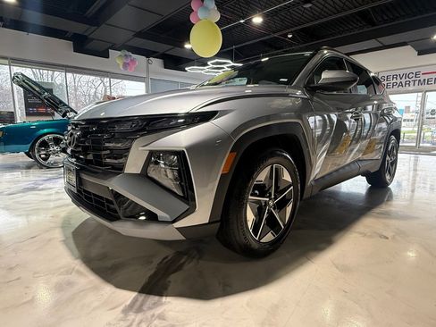 Used 2026 Hyundai Tucson SEL image 2