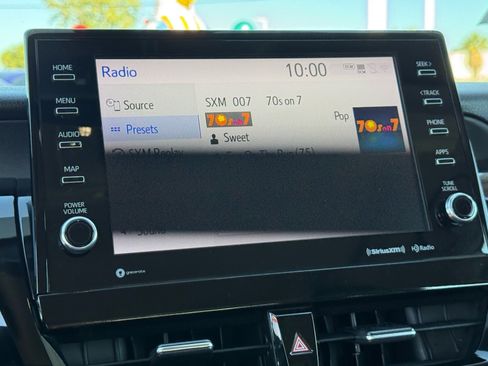 Used 2024 Toyota Camry XLE image 21