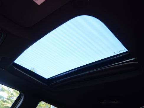 Used 2023 GMC Sierra 1500 Denali w/ Denali Reserve Package image 21