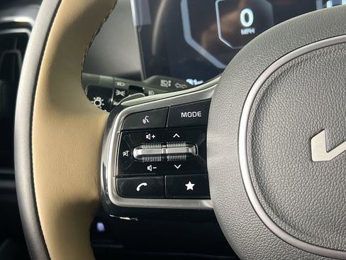 New 2026 Kia Sorento SX Prestige w/ Olive Brown Leather Package image 18