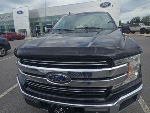 Used 2019 Ford F150 Lariat w/ FX4 Off-Road Package AWD/4WD image 2