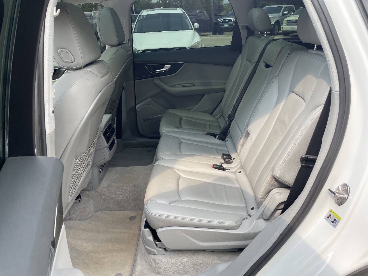 Used 2019 Audi Q7 3.0T Premium Plus AWD/4WD image 31
