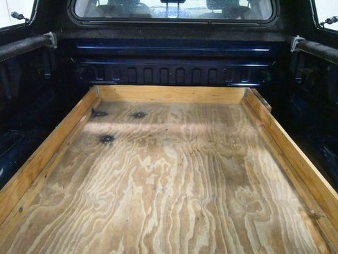 Used 2018 Ford F150 XLT w/ Equipment Group 302A Luxury image 7