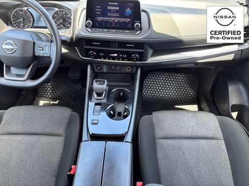 Certified 2025 Nissan Rogue SV FWD image 14