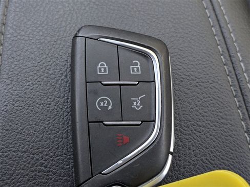 Certified 2024 Cadillac XT4 Premium Luxury image 32