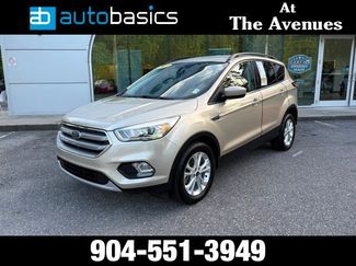 Used 2017 Ford Escape SE w/ SE Leather Comfort Package video 1