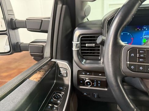 Used 2024 Ford F250 Lariat w/ FX4 Off-Road Package image 74