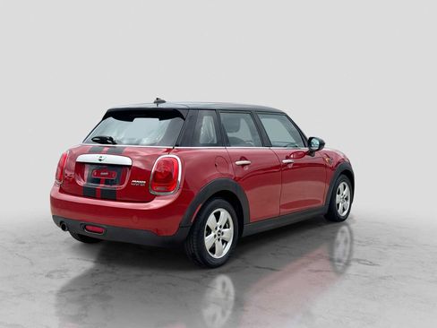 Used 2015 MINI Cooper 4-Door Hardtop FWD image 6
