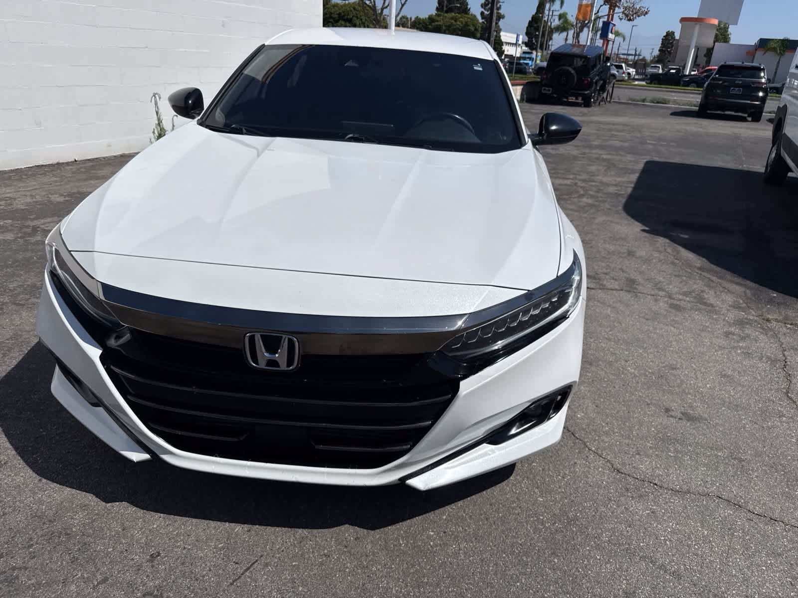 Used 2022 Honda Accord Sport image 4