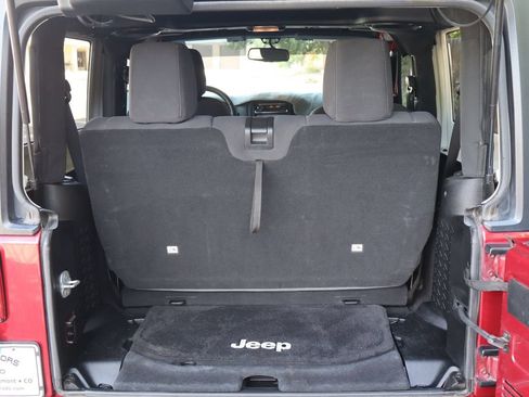 Used 2013 Jeep Wrangler Sport AWD/4WD image 14