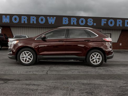 Used 2022 Ford Edge SEL w/ Convenience Package AWD/4WD image 3