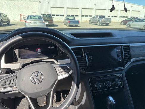 Used 2022 Volkswagen Atlas SE image 8