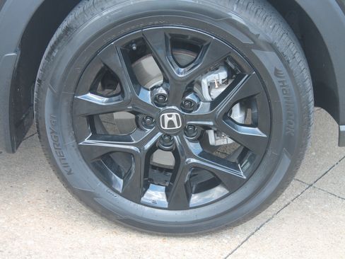 Used 2024 Honda HR-V Sport image 3