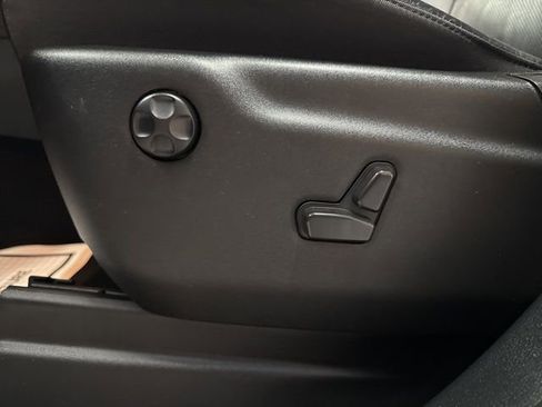 Used 2024 Dodge Durango GT image 26