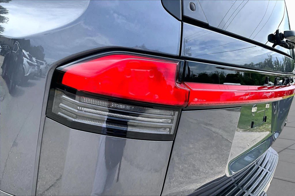 Used 2024 Lexus GX 550 w/ Accessory Package (Z1) AWD/4WD image 29