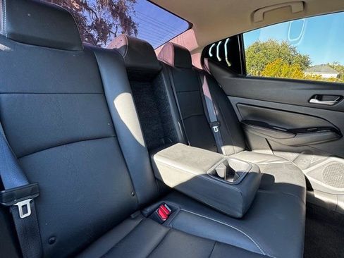 Used 2023 Nissan Altima 2.0 SR image 17