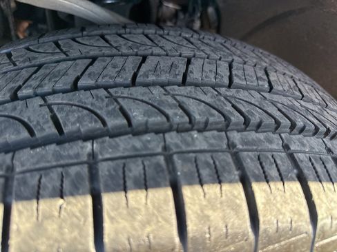 Used 2019 GMC Sierra 1500 Denali w/ Denali Ultimate Package image 3