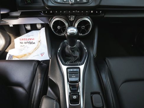 Used 2024 Chevrolet Camaro LT RWD image 28