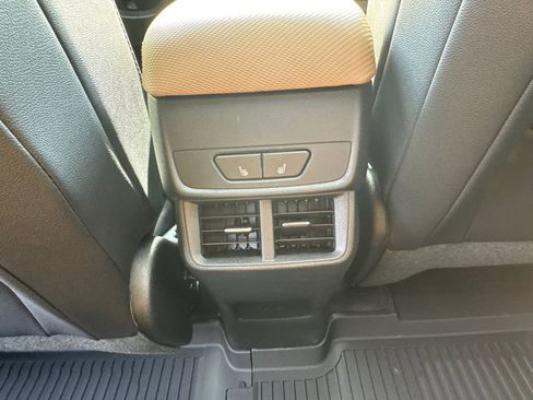 New 2026 Chevrolet Equinox ACTIV w/ Convenience Package III FWD image 26